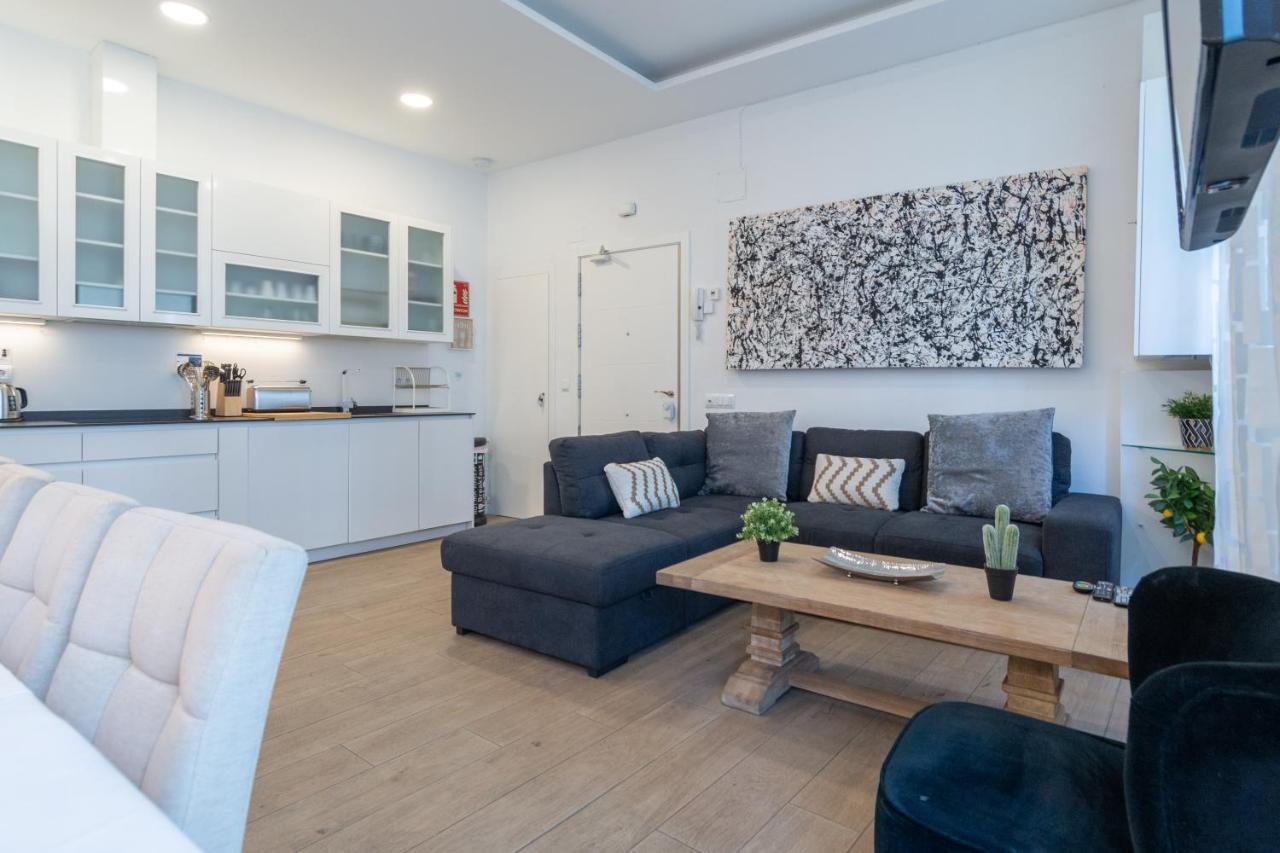 Appartement Jacuzzi Full Exterior Sol, By Monaro*****